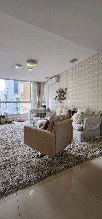 Imagem Apartamento com 3 Quartos à Venda, 138 m² em Centro - Balneário Camboriú Imagem Apartamento com 3 Quartos à Venda, 138 m² em Centro - Balneário Camboriú