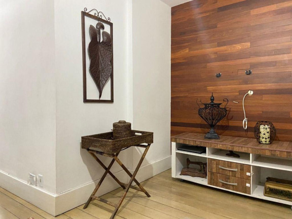 Imagem Apartamento com 3 Quartos à Venda, 120 m² em Icaraí - Niterói Imagem Apartamento com 3 Quartos à Venda, 120 m² em Icaraí - Niterói