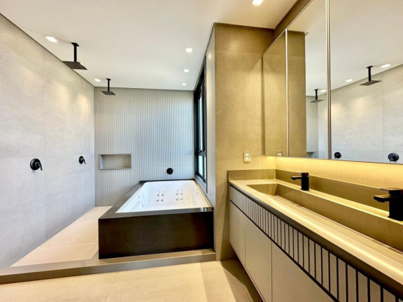 Imagem Sobrado com 6 Quartos à Venda, 538 m² em Centro - Xangri-la