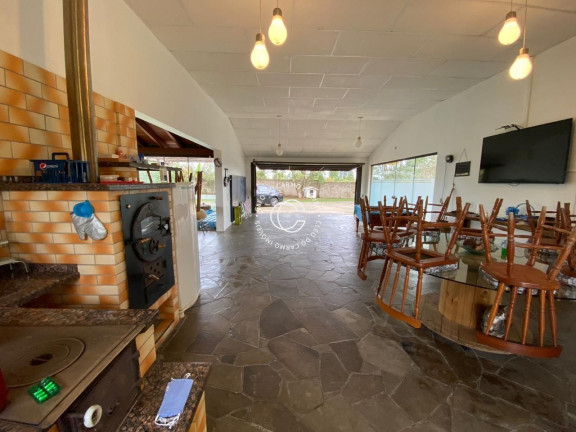 Imagem Casa com 4 Quartos à Venda, 300 m² em Pinheiro Machado - Santa Maria Imagem Casa com 4 Quartos à Venda, 300 m² em Pinheiro Machado - Santa Maria