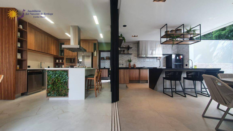 Imagem Casa com 5 Quartos à Venda, 389 m² em Riviera De São Lourenço - Bertioga Imagem Casa com 5 Quartos à Venda, 389 m² em Riviera De São Lourenço - Bertioga