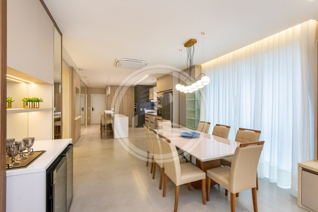 Imagem Apartamento com 3 Quartos à Venda, 127 m² em Pioneiros - Balneário Camboriú Imagem Apartamento com 3 Quartos à Venda, 127 m² em Pioneiros - Balneário Camboriú
