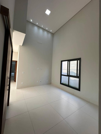Imagem Casa com 3 Quartos à Venda, em Jardim Imperial - Cuiabá Imagem Casa com 3 Quartos à Venda, em Jardim Imperial - Cuiabá