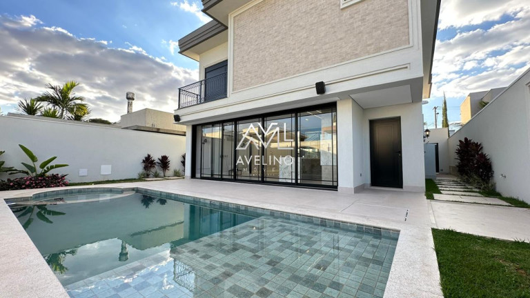 Imagem Sobrado com 4 Quartos à Venda, 300 m² em Vila Carlota - Campo Grande Imagem Sobrado com 4 Quartos à Venda, 300 m² em Vila Carlota - Campo Grande