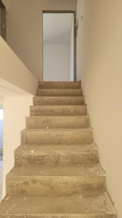 Imagem Sobrado com 3 Quartos à Venda, 186 m² em Glória - Joinville