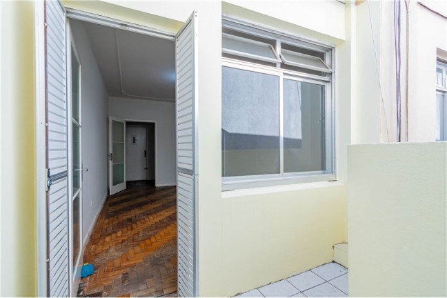 Imagem Imóvel com 3 Quartos à Venda, em Independência - Porto Alegre Imagem Imóvel com 3 Quartos à Venda, em Independência - Porto Alegre