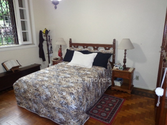 Imagem Casa com 4 Quartos à Venda, 250 m² em Jardim Botânico - Rio De Janeiro