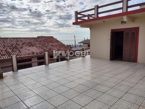 Imagem Casa com 4 Quartos à Venda, 300 m² em Centro - Balneario Pinhal Imagem Casa com 4 Quartos à Venda, 300 m² em Centro - Balneario Pinhal