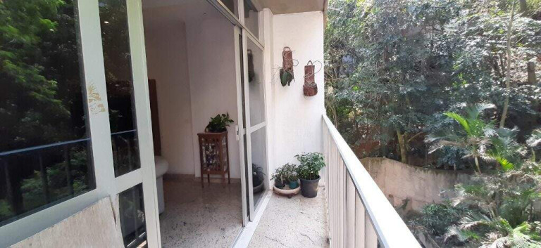 Imagem Apartamento com 4 Quartos à Venda, 138 m² em Lagoa - Rio De Janeiro