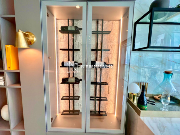 Imagem Apartamento com 3 Quartos à Venda, 173 m² em Pioneiros - Balneário Camboriú Imagem Apartamento com 3 Quartos à Venda, 173 m² em Pioneiros - Balneário Camboriú