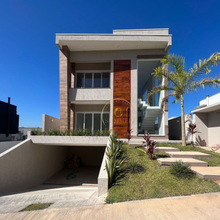 Imagem Casa com 3 Quartos à Venda, 226 m² em Fazenda Rodeio - Mogi Das Cruzes