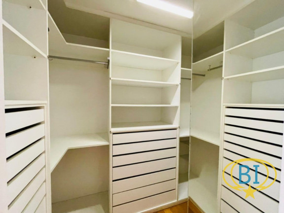 Imagem Apartamento com 3 Quartos à Venda, 215 m² em Sumaré - São Paulo