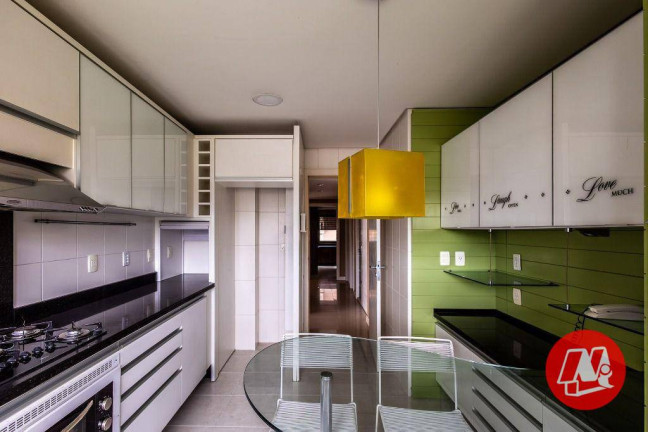 Imagem Apartamento com 4 Quartos à Venda, 222 m² em Petrópolis - Porto Alegre
