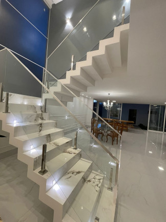 Imagem Casa com 4 Quartos à Venda, em Universidade - Vitória Da Conquista Imagem Casa com 4 Quartos à Venda, em Universidade - Vitória Da Conquista