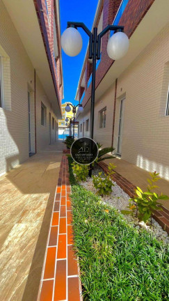 Imagem Casa com 2 Quartos à Venda, 100 m² em Plataforma - Mongaguá