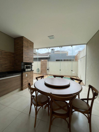 Imagem Casa com 3 Quartos à Venda, 253 m² em Residencial Alta Vista - São José Do Rio Preto