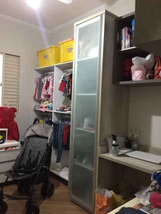 Imagem Casa com 3 Quartos para Alugar, 200 m² em Piracangaguá - Taubaté