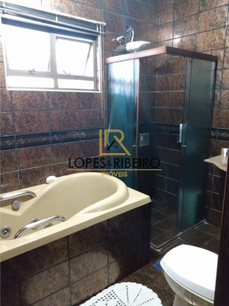Imagem Sobrado com 3 Quartos à Venda, 176 m² em Centro - Botucatu