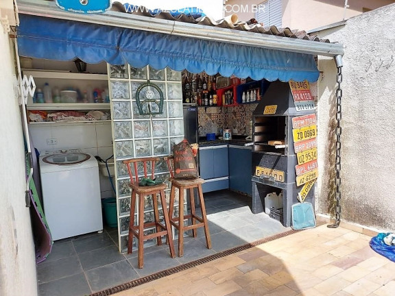 Imagem Casa com 3 Quartos à Venda, 216 m² em Nova Cerejeira - Atibaia