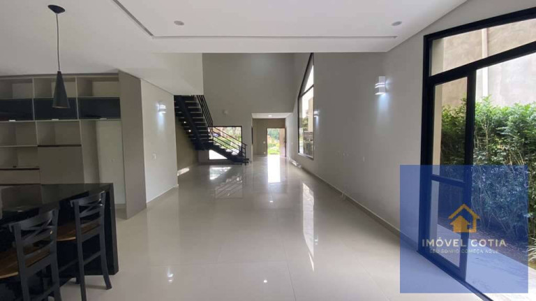 Imagem Casa de Condomínio com 4 Quartos para Alugar, 844 m² em Chácaras São Carlos - Cotia Imagem Casa de Condomínio com 4 Quartos para Alugar, 844 m² em Chácaras São Carlos - Cotia