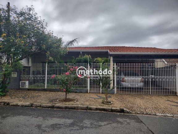 Imagem Casa com 5 Quartos à Venda, 242 m² em Parque São Quirino - Campinas Imagem Casa com 5 Quartos à Venda, 242 m² em Parque São Quirino - Campinas