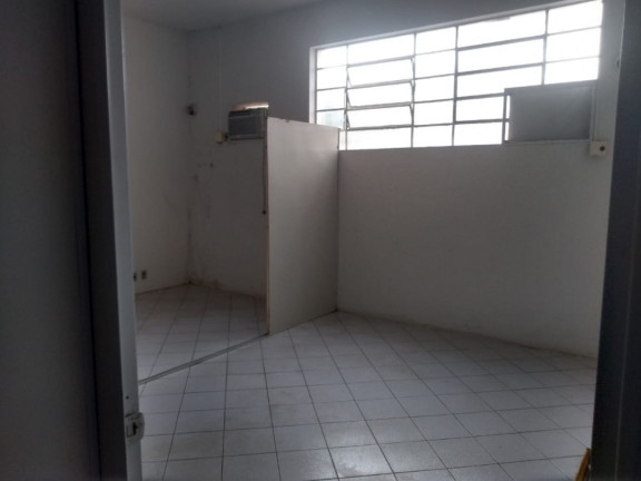Imagem Imóvel Comercial para Alugar, 647 m² em Vila Santo Antônio - Bauru