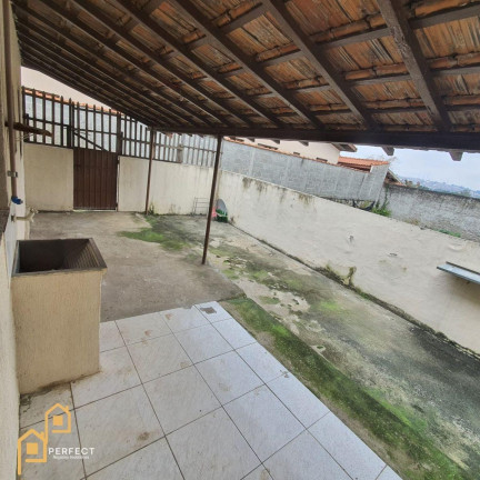 Imagem Casa com 2 Quartos à Venda, 300 m² em Parque Paduan - Taubaté