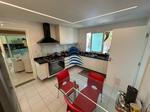 Imagem Casa com 4 Quartos à Venda, 332 m² em Piatã - Salvador Imagem Casa com 4 Quartos à Venda, 332 m² em Piatã - Salvador