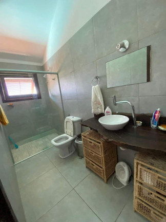 Imagem Casa com 3 Quartos à Venda, 235 m² em Ibiraquera - Imbituba