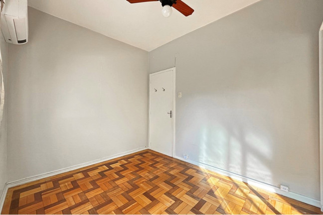 Imagem Apartamento com 3 Quartos à Venda, 90 m² em Bom Fim - Porto Alegre