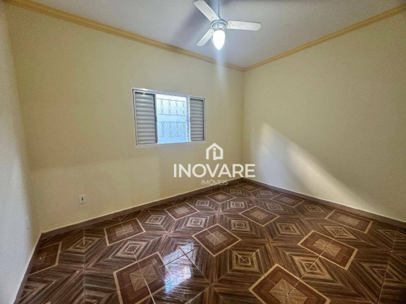 Imagem Casa com 3 Quartos à Venda, 200 m² em Jardim Das Palmeiras - Araporã