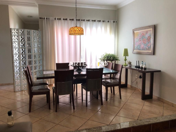 Casa com 3 Quartos à Venda, 178 m² em Parque Do Castelo - Franca
