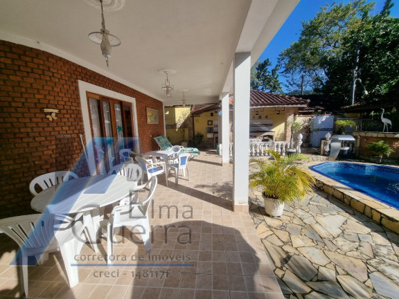 Imagem Casa com 6 Quartos à Venda, 383 m² em Ressaca - Ubatuba Imagem Casa com 6 Quartos à Venda, 383 m² em Ressaca - Ubatuba