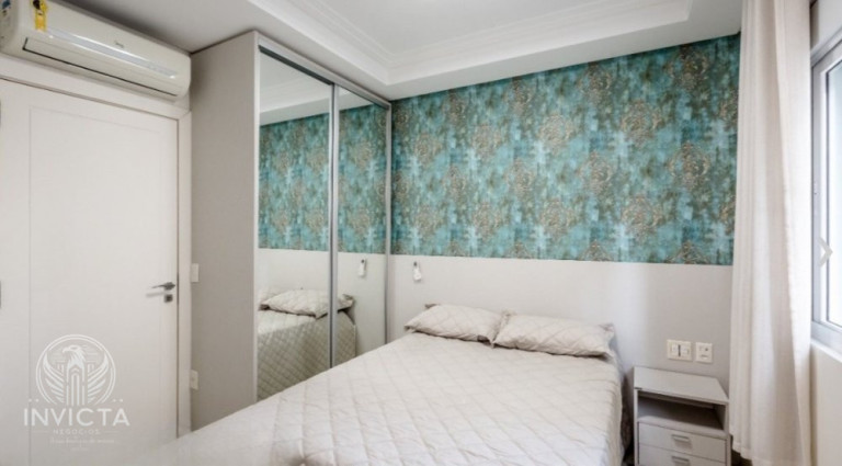 Imagem Apartamento com 4 Quartos à Venda, 150 m² em Centro - Balneário Camboriú Imagem Apartamento com 4 Quartos à Venda, 150 m² em Centro - Balneário Camboriú