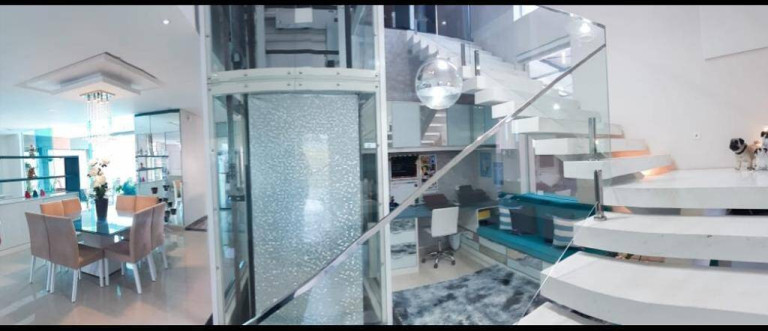Imagem Sobrado com 4 Quartos à Venda, 780 m² em Urbanova - São José Dos Campos