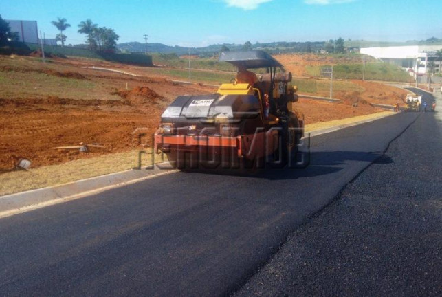 Imagem Terreno à Venda, 140 m² em Centro Industrial Rafael Diniz - Bragança Paulista Imagem Terreno à Venda, 140 m² em Centro Industrial Rafael Diniz - Bragança Paulista
