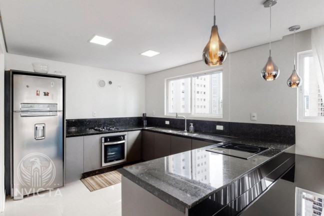 Imagem Cobertura com 4 Quartos à Venda, 340 m² em Centro - Balneário Camboriú