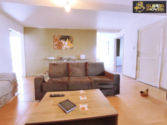 Imagem Casa com 3 Quartos à Venda, 300 m² em Laranjal - Pelotas
