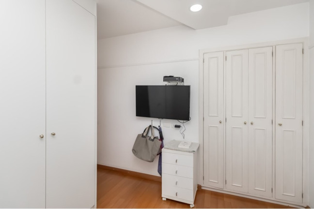 Imagem Cobertura com 3 Quartos à Venda, 190 m² em Jardim Das Acácias - São Paulo