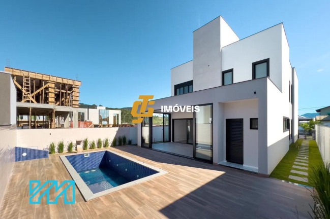 Imagem Casa com 4 Quartos à Venda, 286 m² em Caledônia - Camboriú