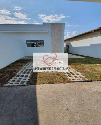 Casa à Venda,  em Balneário Dos Golfinhos - Caraguatatuba