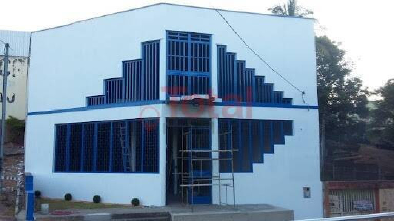 Imóvel Comercial à Venda, 420 m² em Giovanini - Coronel Fabriciano