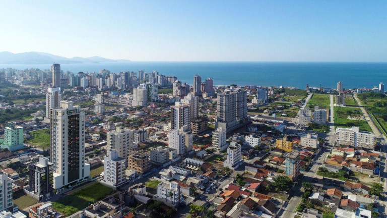 Imagem Apartamento com 2 Quartos à Venda, 73 m² em Balneário Perequê - Porto Belo Imagem Apartamento com 2 Quartos à Venda, 73 m² em Balneário Perequê - Porto Belo