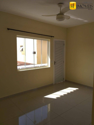 Casa de Condomínio com 2 Quartos à Venda, 65 m² em Parque Burle - Cabo Frio