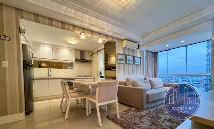 Imagem Apartamento com 2 Quartos à Venda, 74 m² em Centro - Balneário Camboriú Imagem Apartamento com 2 Quartos à Venda, 74 m² em Centro - Balneário Camboriú