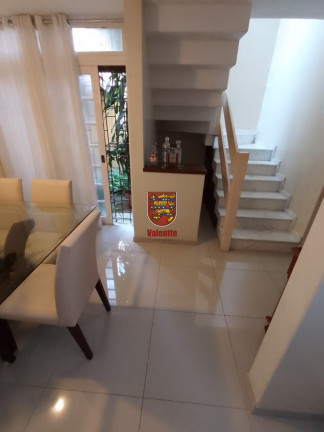 Imagem Casa com 3 Quartos à Venda, 210 m² em Estreito - Florianópolis Imagem Casa com 3 Quartos à Venda, 210 m² em Estreito - Florianópolis