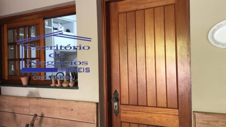 Imagem Casa com 3 Quartos à Venda, 195 m² em Teresópolis - Porto Alegre