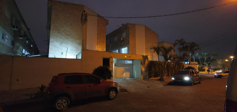 Imagem Apartamento com 2 Quartos à Venda, 105 m² em Vila Cascatinha - São Vicente