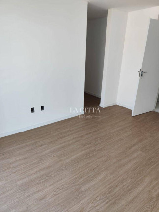 Imagem Sobrado com 2 Quartos à Venda, 172 m² em São Judas - Itajaí Imagem Sobrado com 2 Quartos à Venda, 172 m² em São Judas - Itajaí