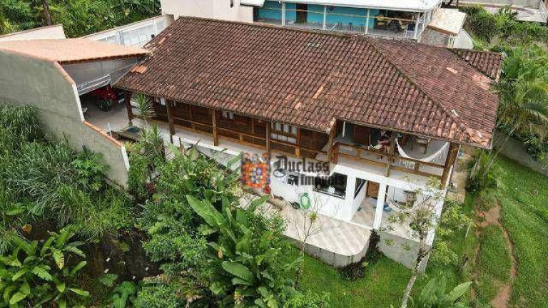 Casa com 4 Quartos à Venda, 180 m² em Enseada - Ubatuba